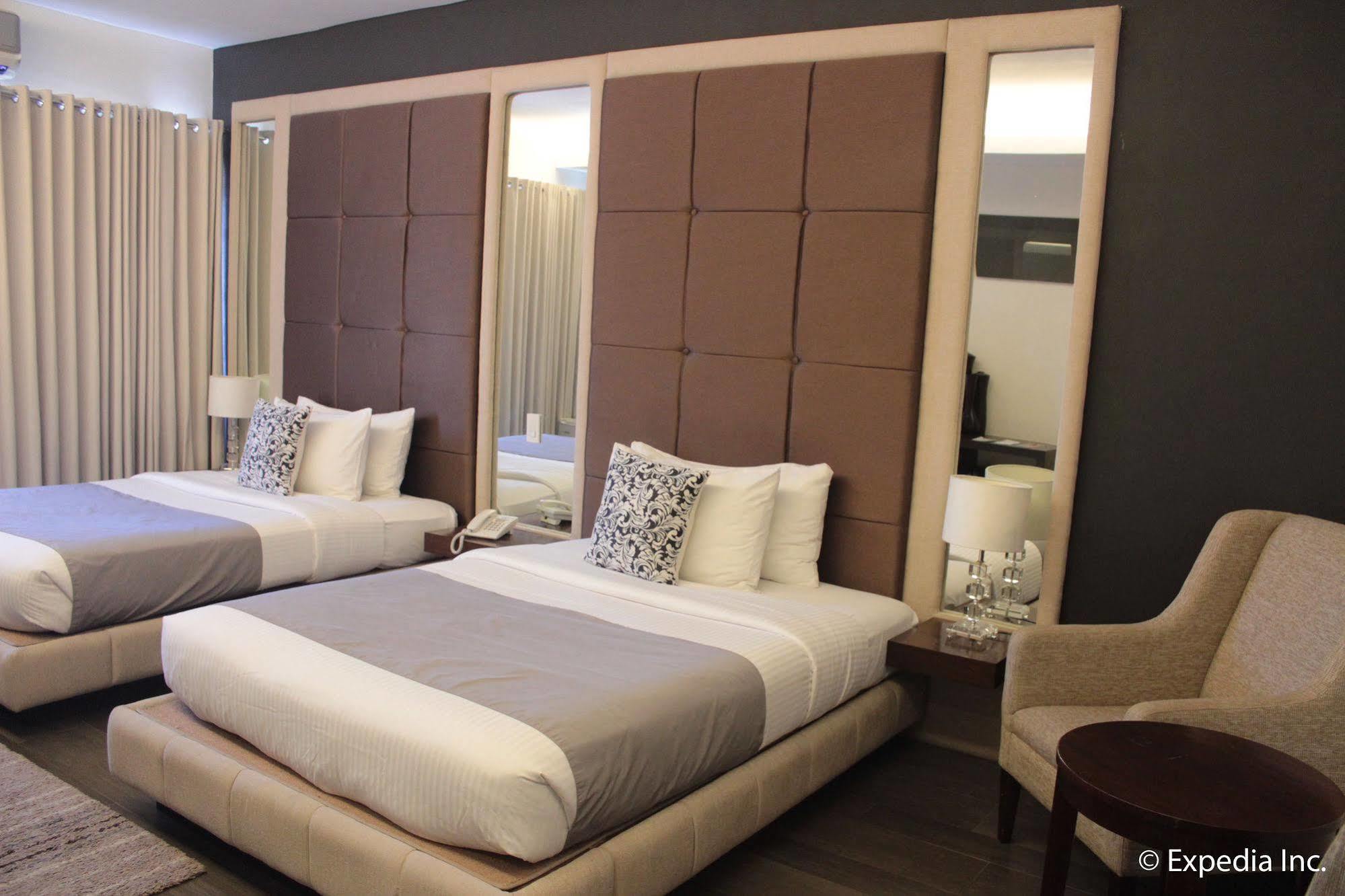 Segara Suites Olongapo Εξωτερικό φωτογραφία